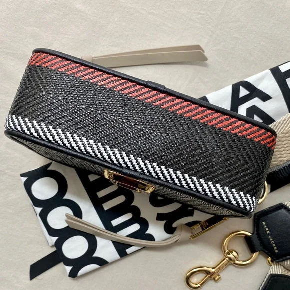 SOLD Marc Jacobs The Mixed Media Snapshot Crossbody Bag - Black - Picture 5 of 10